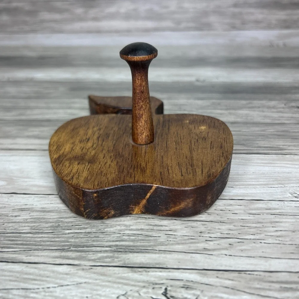 Vintage Wooden Apple Peg Hook Wall Hanging Country Rustic Cottage Birch Mahogany